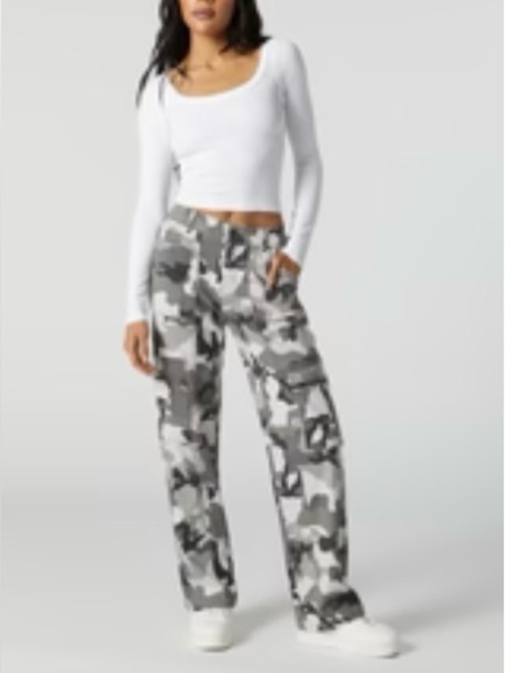 Women’s Camo Cargo Pants - Gray Camouflage